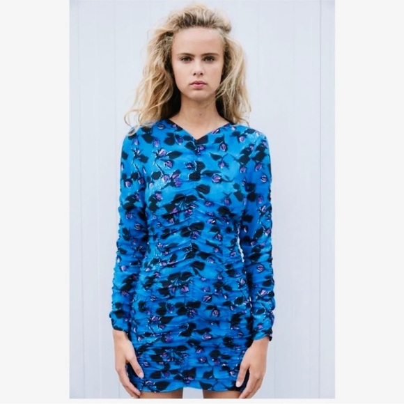 Zara Dresses & Skirts - NEW Zara Ruched draped  dress